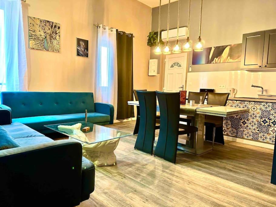 Ferienwohnung En Plein Coeur De Perpignan Le Superbe Exterior foto